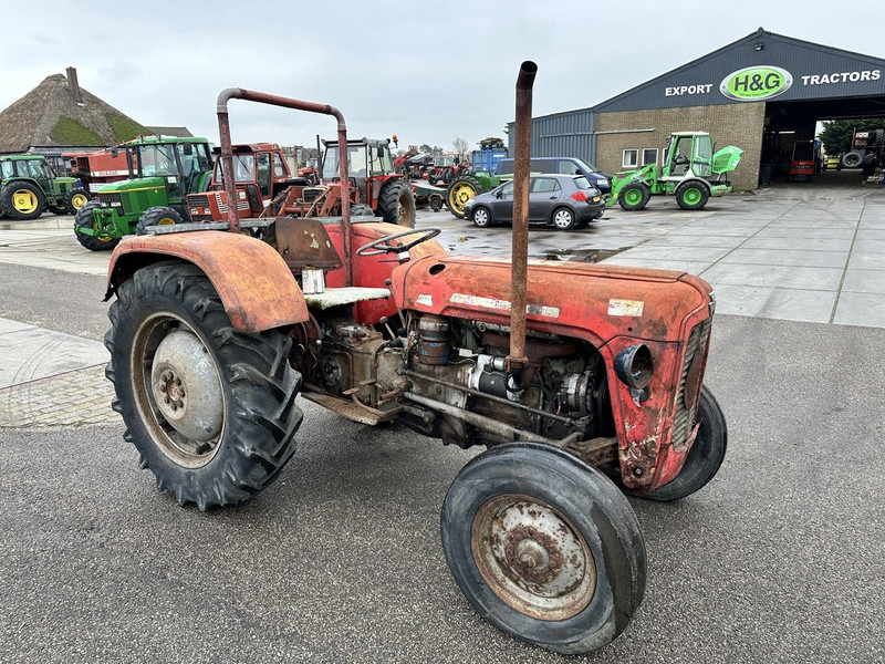 Massey Ferguson 35 - Traktor: pilt 3 Massey Ferguson 35 - Traktor: pilt 3