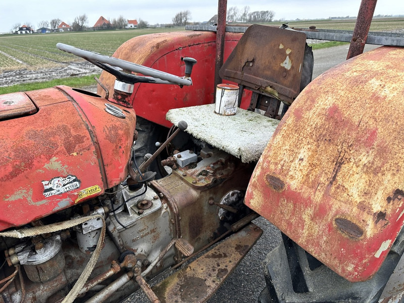 Massey Ferguson 35 - Traktor: pilt 4 Massey Ferguson 35 - Traktor: pilt 4