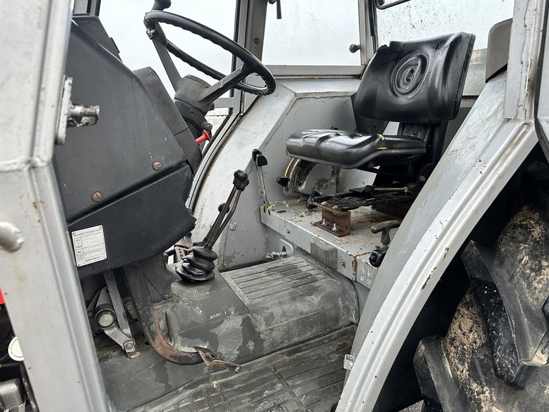 Massey Ferguson 390 - Traktor: pilt 4 Massey Ferguson 390 - Traktor: pilt 4