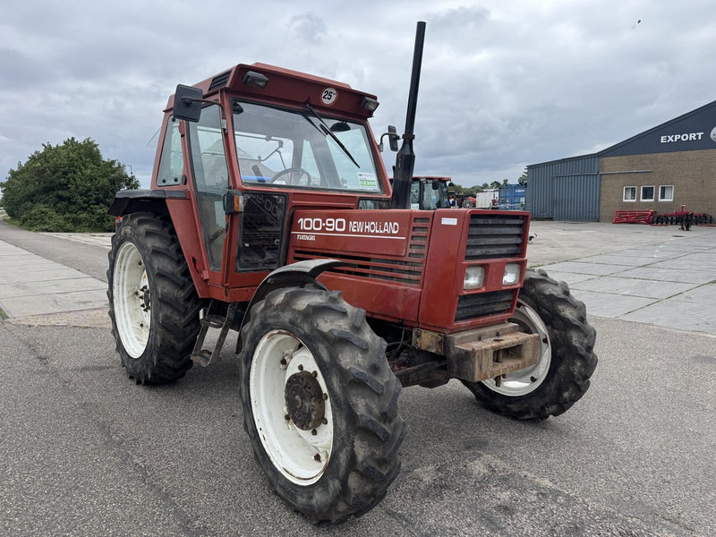 New Holland 100-90DT - Traktor: pilt 3 New Holland 100-90DT - Traktor: pilt 3