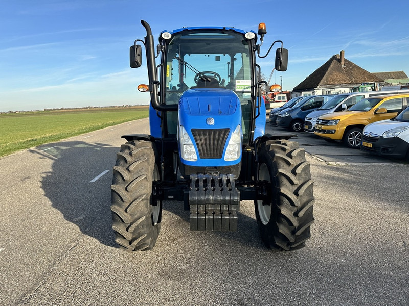 New Holland T4.85 - Traktor: pilt 3 New Holland T4.85 - Traktor: pilt 3