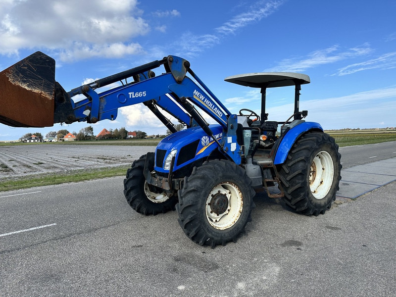 New Holland TD5.100 - Traktor: pilt 1 New Holland TD5.100 - Traktor: pilt 1