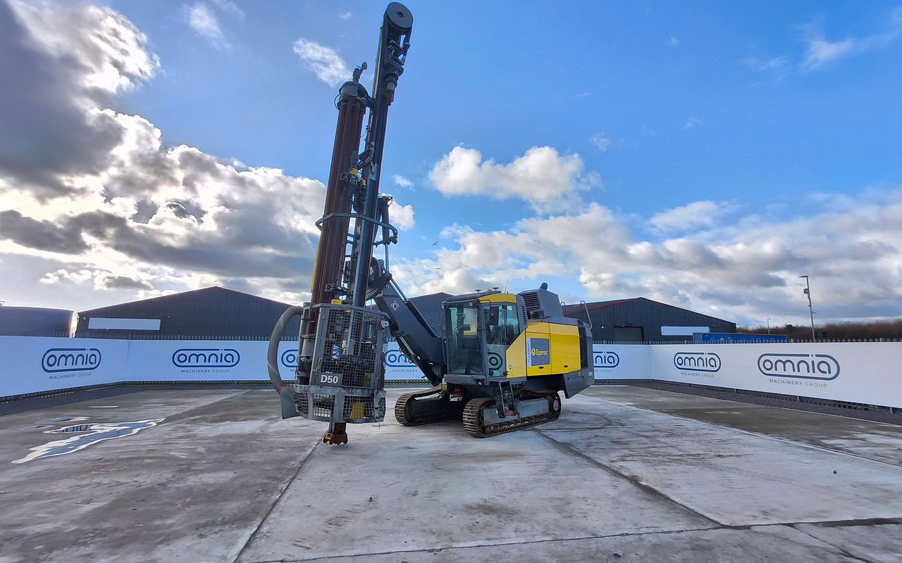 Atlas Copco (Epiroc) FlexiROC D50-10SF - Puurimisplatvorm: pilt 1 Atlas Copco (Epiroc) FlexiROC D50-10SF - Puurimisplatvorm: pilt 1