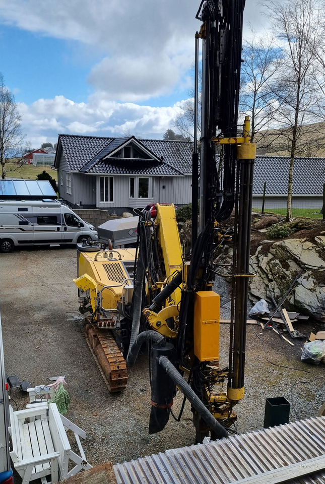 Atlas Copco ROC D7-01 RRC - Puurimisplatvorm: pilt 4 Atlas Copco ROC D7-01 RRC - Puurimisplatvorm: pilt 4