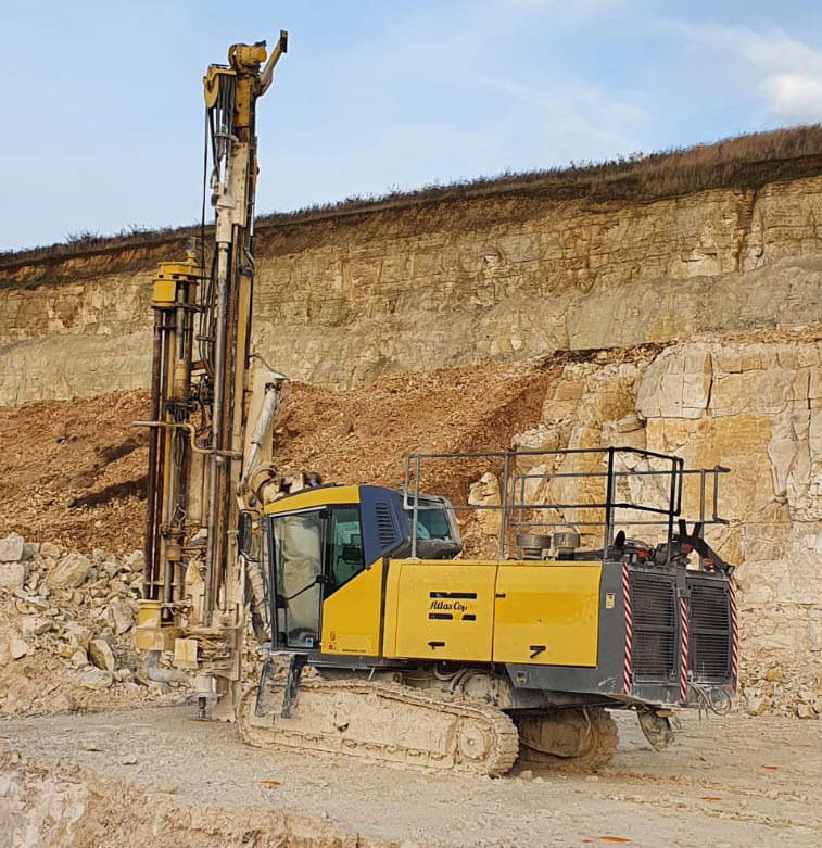 Atlas Copco ROC F6-44 - Puurimisplatvorm: pilt 2 Atlas Copco ROC F6-44 - Puurimisplatvorm: pilt 2