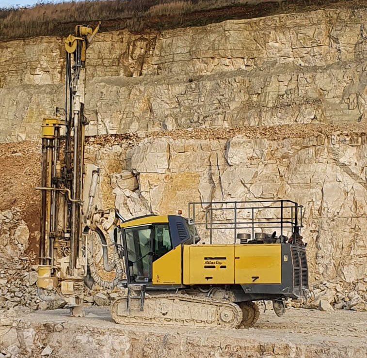 Atlas Copco ROC F6-44 - Puurimisplatvorm: pilt 3 Atlas Copco ROC F6-44 - Puurimisplatvorm: pilt 3