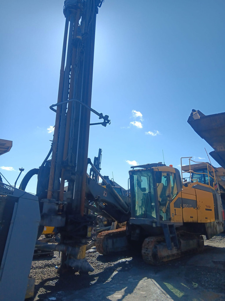 Atlas Copco ROC L7 (40)CR - Puurimisplatvorm: pilt 1 Atlas Copco ROC L7 (40)CR - Puurimisplatvorm: pilt 1