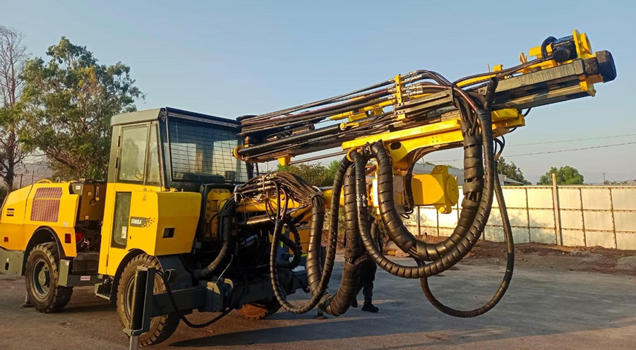 Atlas Copco Simba S7D - Kaevandusseadmed: pilt 1 Atlas Copco Simba S7D - Kaevandusseadmed: pilt 1