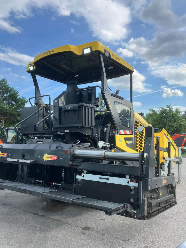 Bomag BF700 C-3 - Asfaldilaotur: pilt 4 Bomag BF700 C-3 - Asfaldilaotur: pilt 4