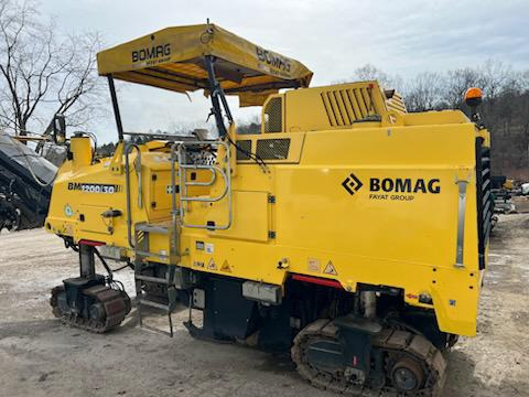 Bomag BM 1200/30 - Külmhöövel: pilt 2 Bomag BM 1200/30 - Külmhöövel: pilt 2