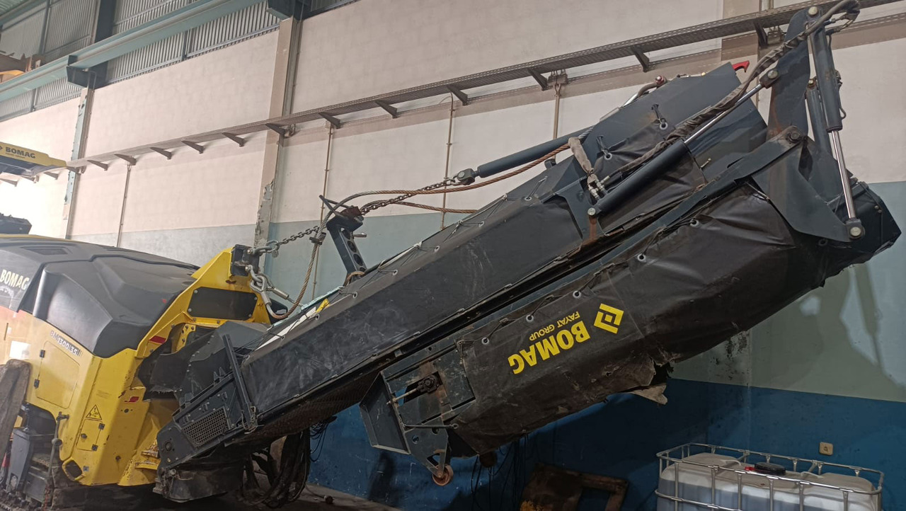 Bomag BM 1300/35 - Külmhöövel: pilt 5 Bomag BM 1300/35 - Külmhöövel: pilt 5