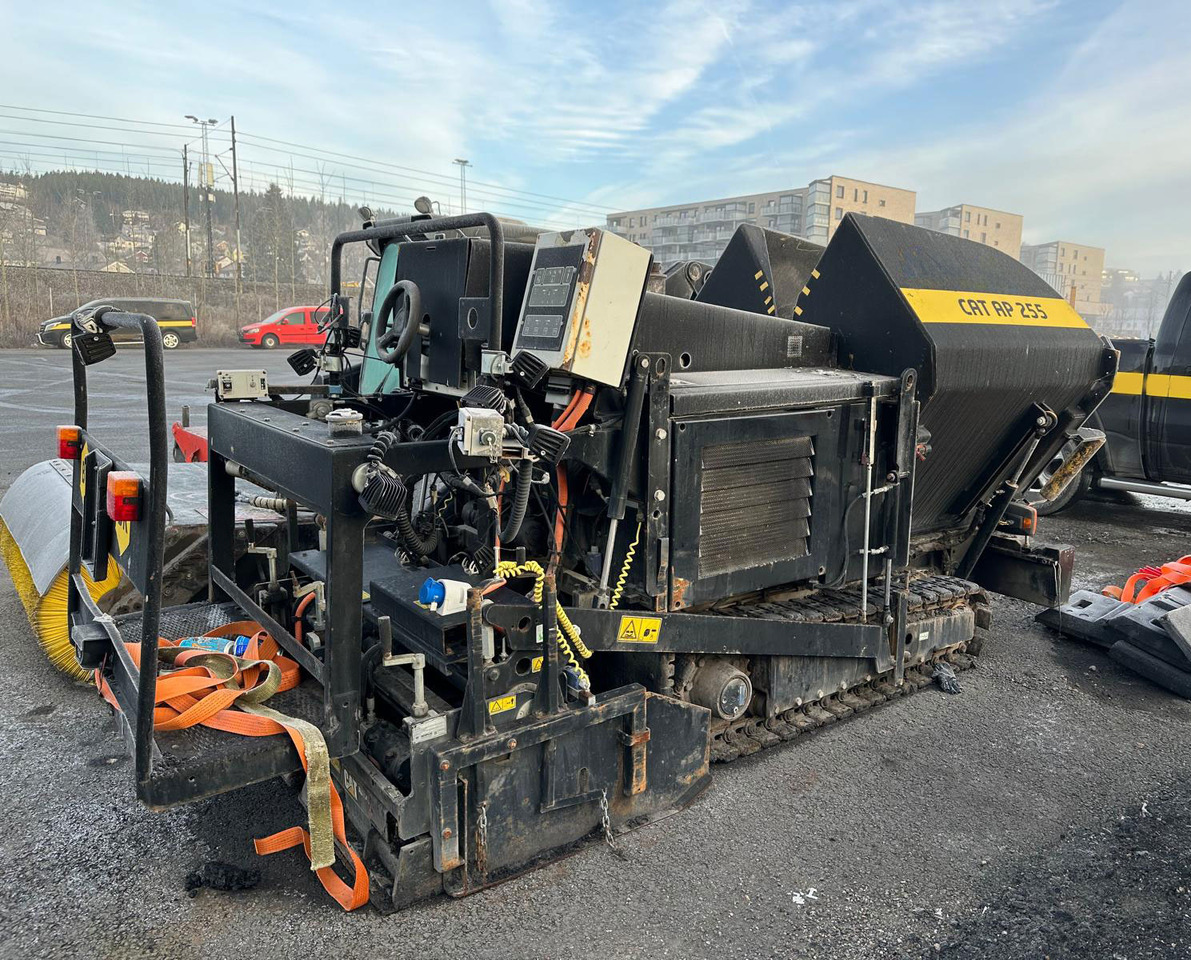Caterpillar AP255 - Asfaldilaotur: pilt 1 Caterpillar AP255 - Asfaldilaotur: pilt 1