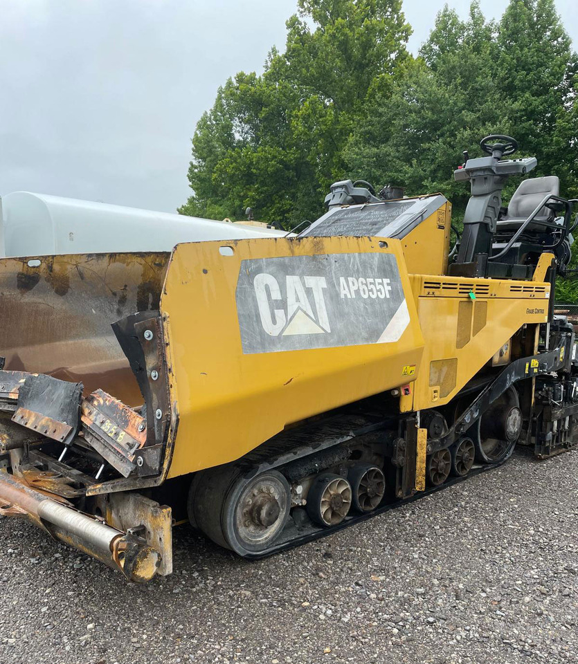 Caterpillar AP655F - Asfaldilaotur: pilt 1 Caterpillar AP655F - Asfaldilaotur: pilt 1