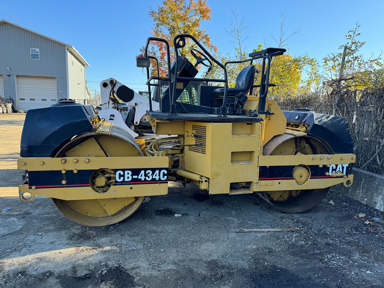 Caterpillar CB-434C - Teerull: pilt 3 Caterpillar CB-434C - Teerull: pilt 3