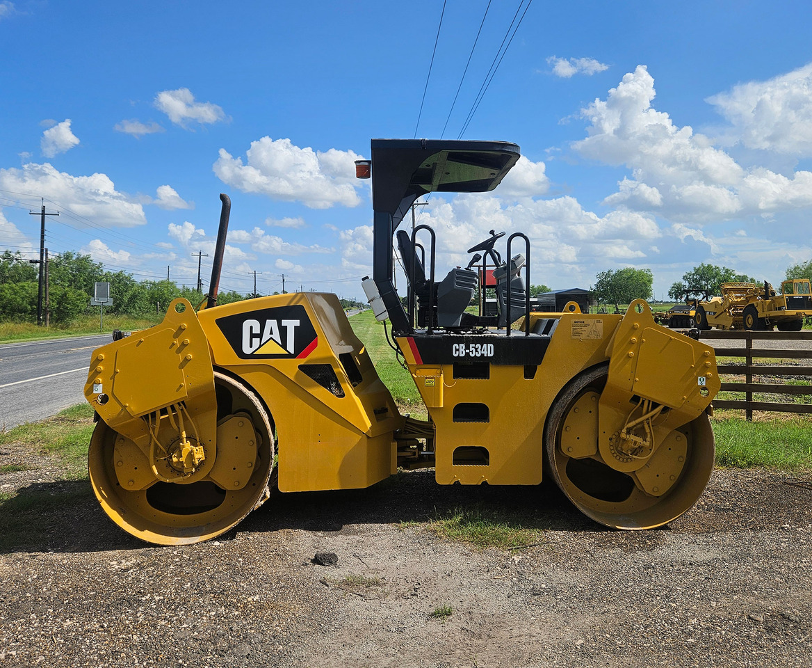 Caterpillar CB-534D - Rullija: pilt 2 Caterpillar CB-534D - Rullija: pilt 2