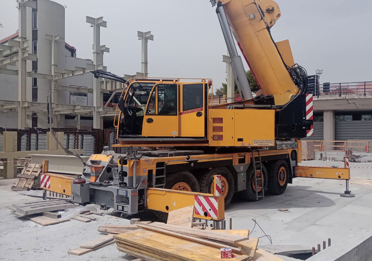 Demag AC 70 City - Autokraana: pilt 1 Demag AC 70 City - Autokraana: pilt 1