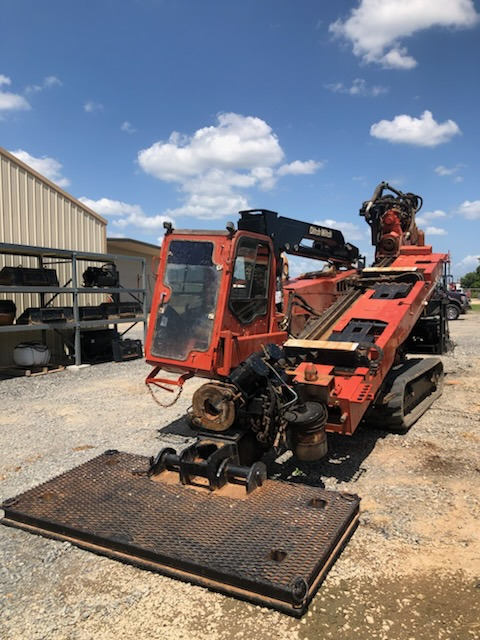 Ditch Witch JT100 Mach 1 - Suunatav sisetreimismasin: pilt 2 Ditch Witch JT100 Mach 1 - Suunatav sisetreimismasin: pilt 2