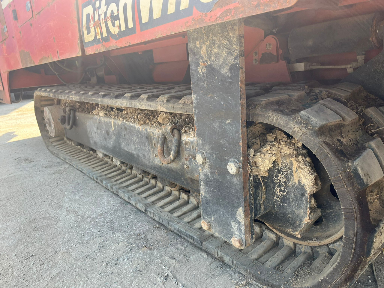 Ditch Witch JT100 Mach 1 - Suunatav sisetreimismasin: pilt 3 Ditch Witch JT100 Mach 1 - Suunatav sisetreimismasin: pilt 3