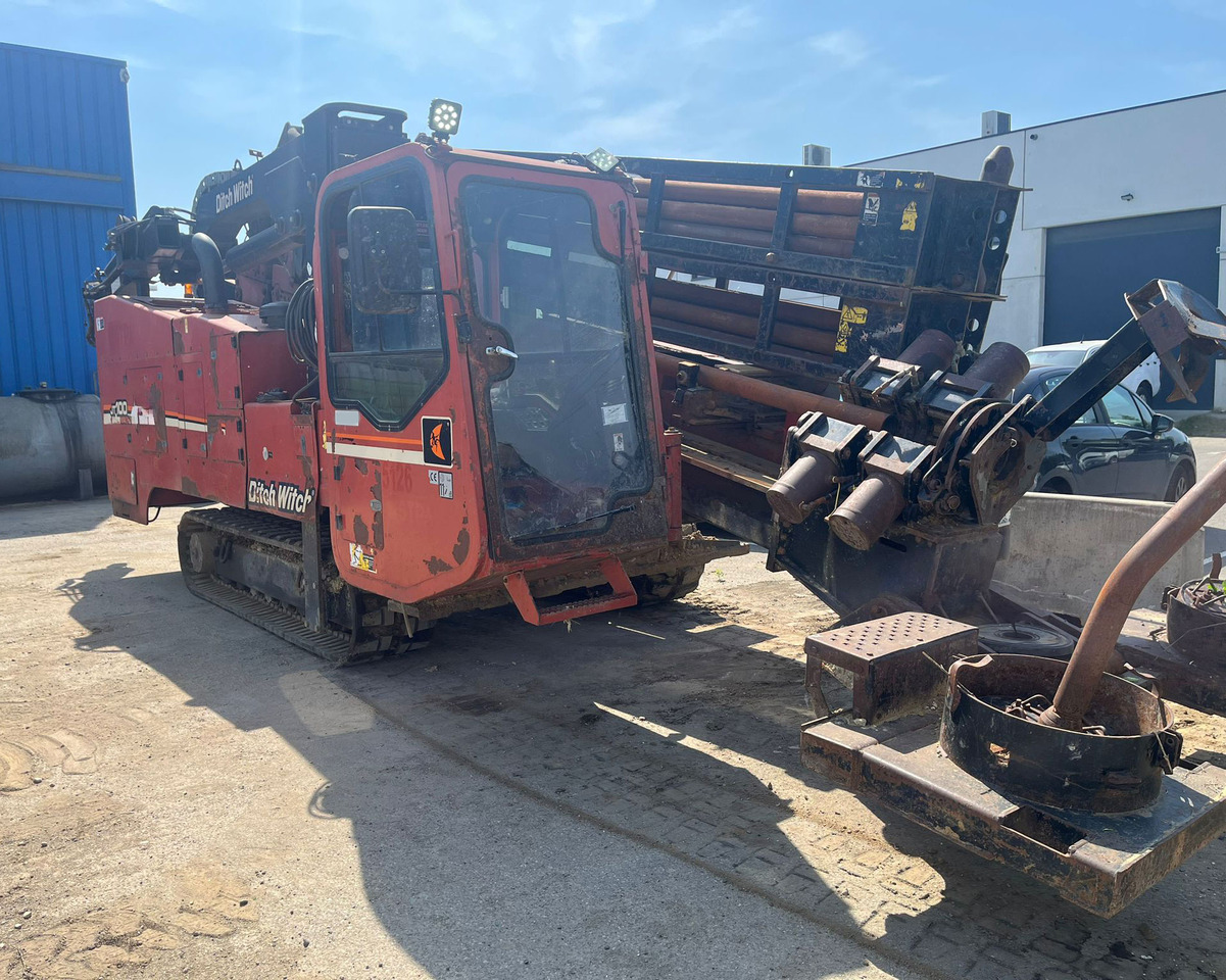 Ditch Witch JT100 Mach 1 - Suunatav sisetreimismasin: pilt 2 Ditch Witch JT100 Mach 1 - Suunatav sisetreimismasin: pilt 2