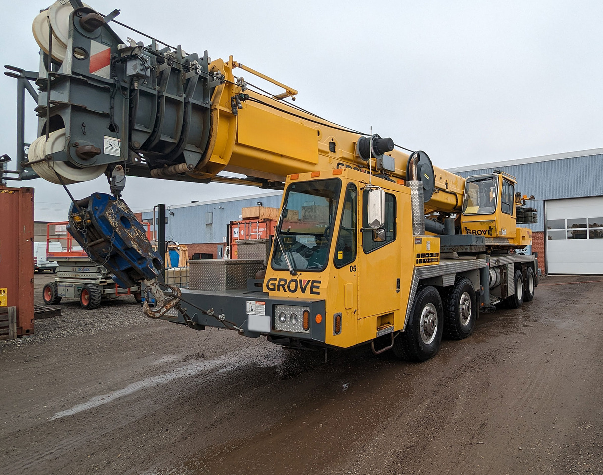 Grove TMS900E - Autokraana: pilt 1 Grove TMS900E - Autokraana: pilt 1