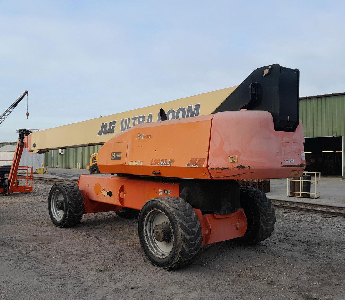 JLG 1200SJP - Teleskooprataslaadur: pilt 4 JLG 1200SJP - Teleskooprataslaadur: pilt 4
