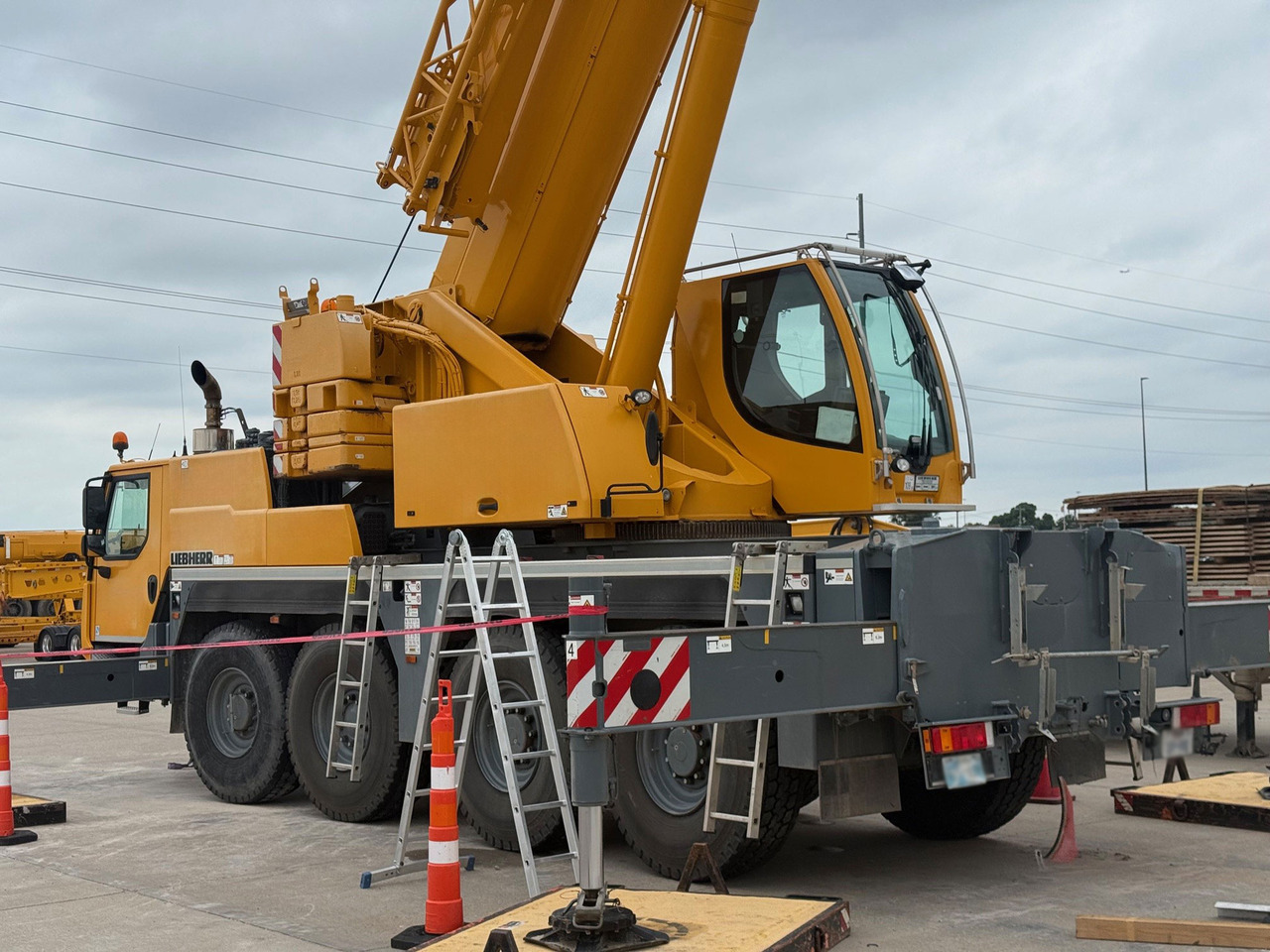 Liebherr LTM 1070-4.2 - Autokraana: pilt 4 Liebherr LTM 1070-4.2 - Autokraana: pilt 4