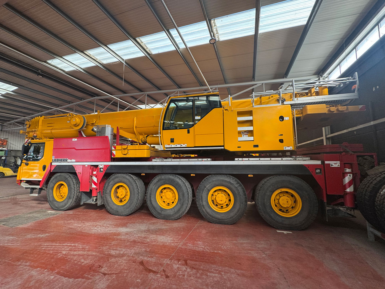 Liebherr LTM 1100-5.2 - Autokraana: pilt 1 Liebherr LTM 1100-5.2 - Autokraana: pilt 1