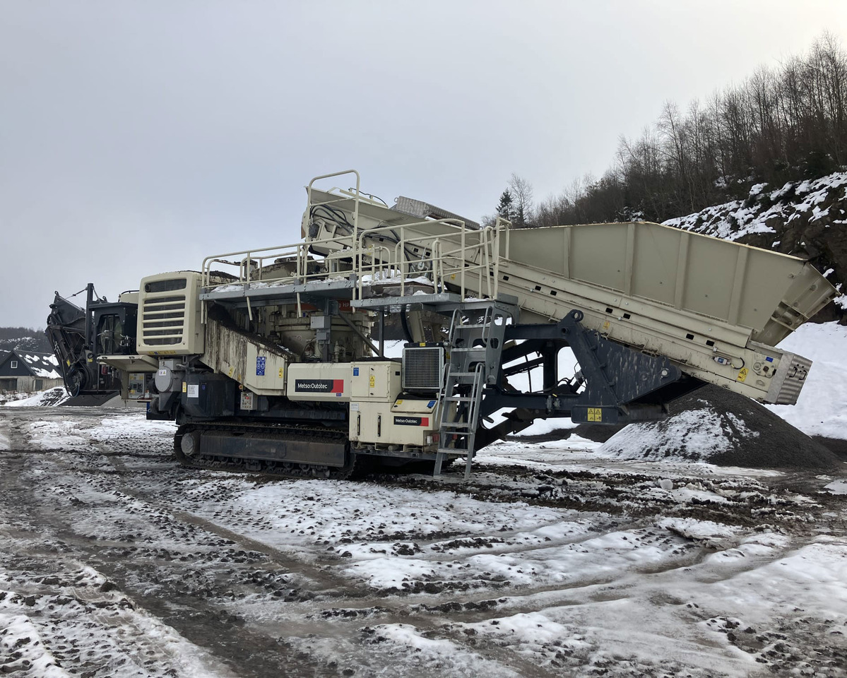 Metso LT300 HP - Koonuspurusti: pilt 1 Metso LT300 HP - Koonuspurusti: pilt 1