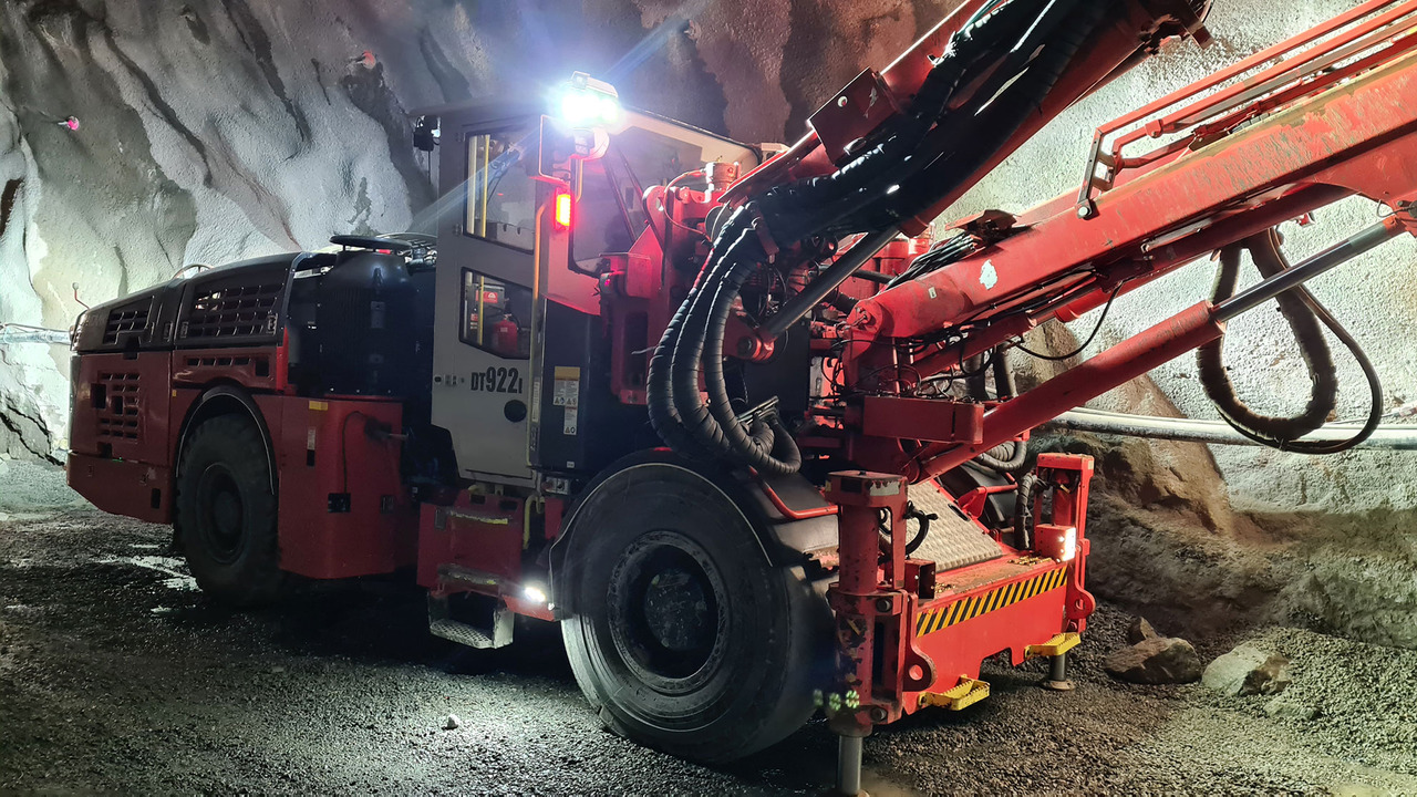 Sandvik DT922I - Kaevandusseadmed: pilt 2 Sandvik DT922I - Kaevandusseadmed: pilt 2