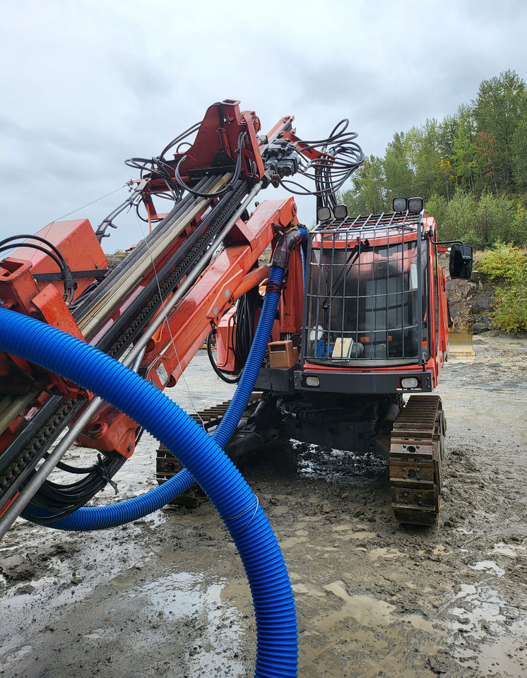 Sandvik DX800 - Puurimisplatvorm: pilt 3 Sandvik DX800 - Puurimisplatvorm: pilt 3