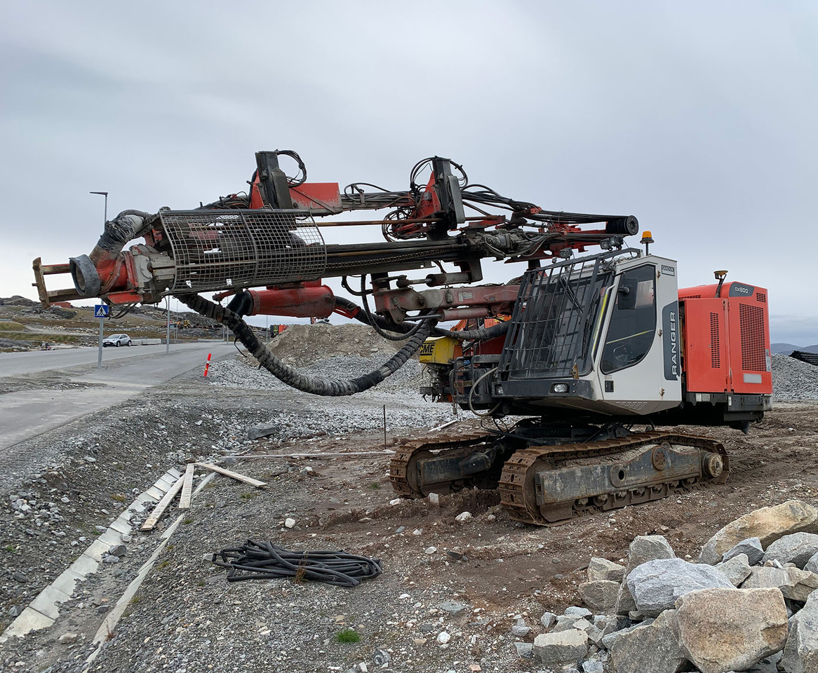 Sandvik DX800 - Puurimisplatvorm: pilt 1 Sandvik DX800 - Puurimisplatvorm: pilt 1