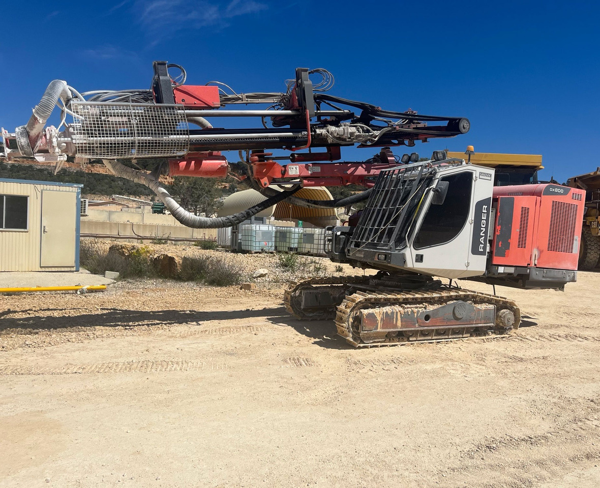 Sandvik DX800 - Puurimisplatvorm: pilt 2 Sandvik DX800 - Puurimisplatvorm: pilt 2