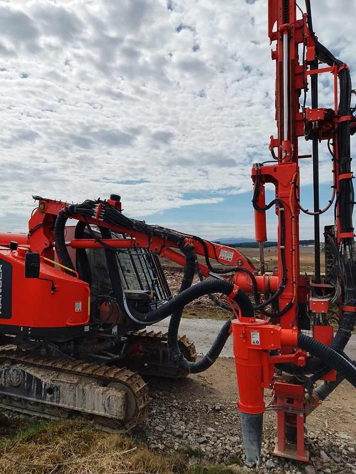 Sandvik DX800 - Puurimisplatvorm: pilt 3 Sandvik DX800 - Puurimisplatvorm: pilt 3