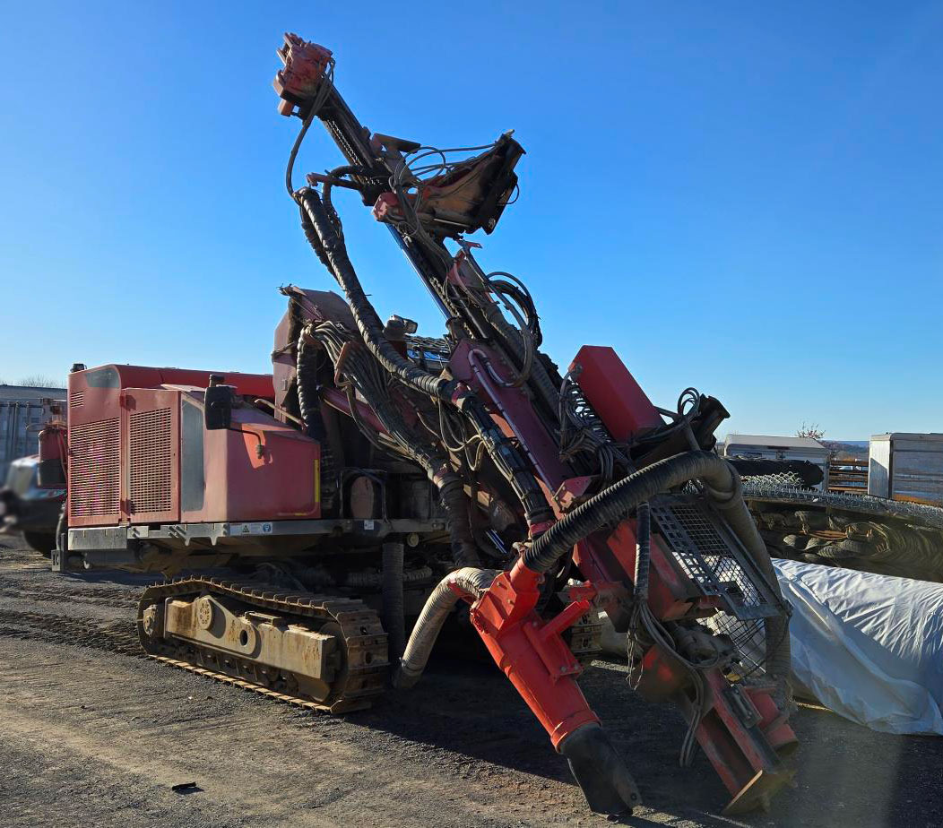 Sandvik DX800 - Puurimisplatvorm: pilt 1 Sandvik DX800 - Puurimisplatvorm: pilt 1