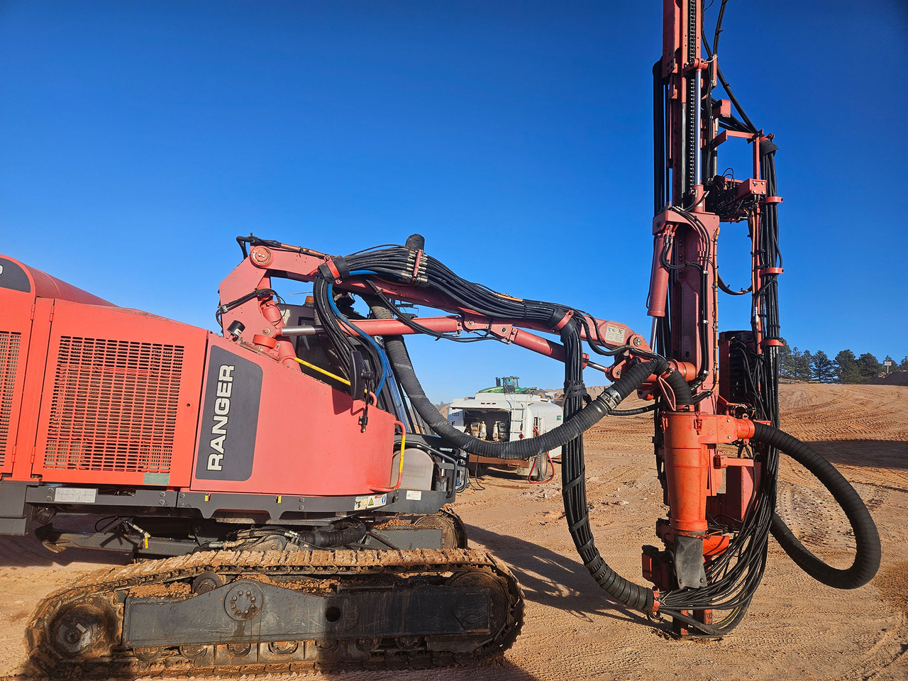 Sandvik DX800 - Puurimisplatvorm: pilt 5 Sandvik DX800 - Puurimisplatvorm: pilt 5