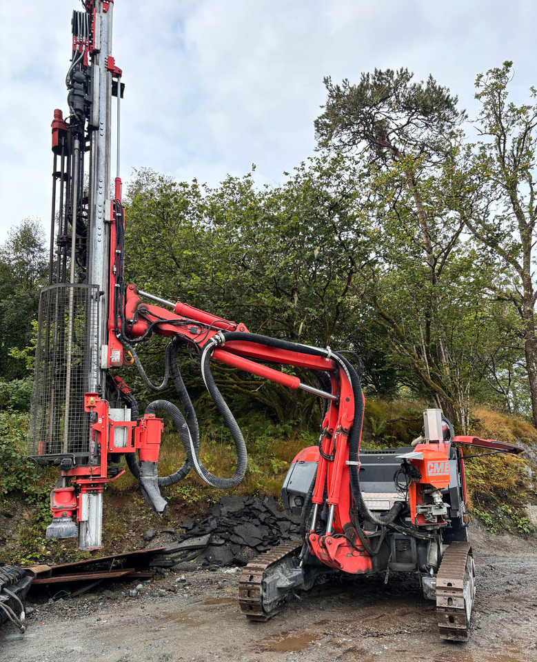 Sandvik Dino DC420Ri S5 - Puurimisplatvorm: pilt 5 Sandvik Dino DC420Ri S5 - Puurimisplatvorm: pilt 5