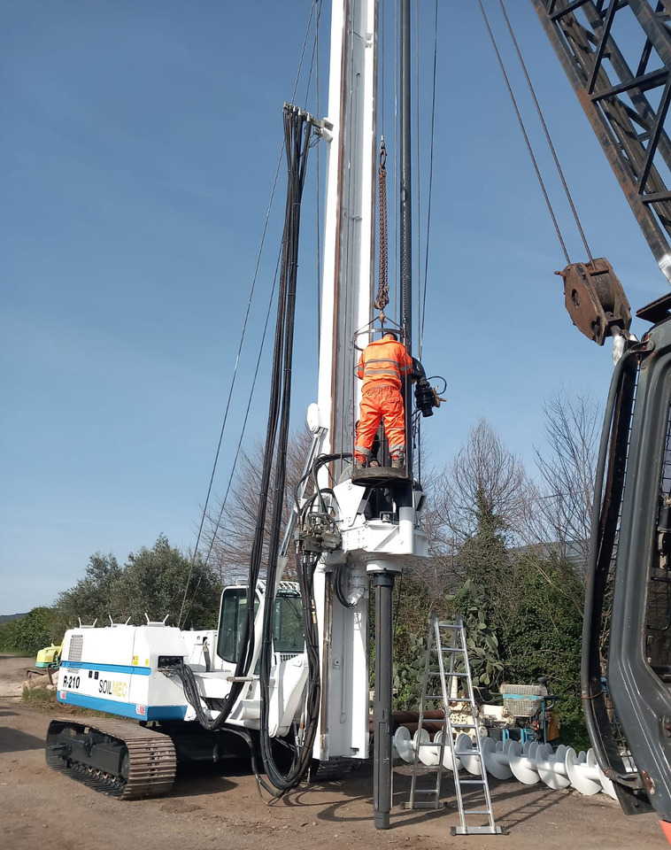 Soilmec R-210 - Ramm: pilt 5 Soilmec R-210 - Ramm: pilt 5