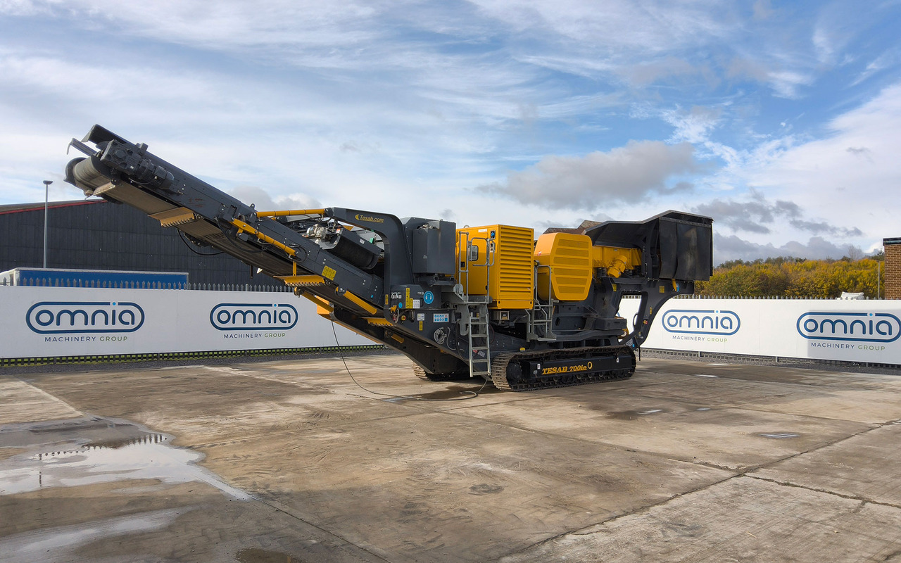 Tesab 700ie - Lõuapurustaja: pilt 1 Tesab 700ie - Lõuapurustaja: pilt 1