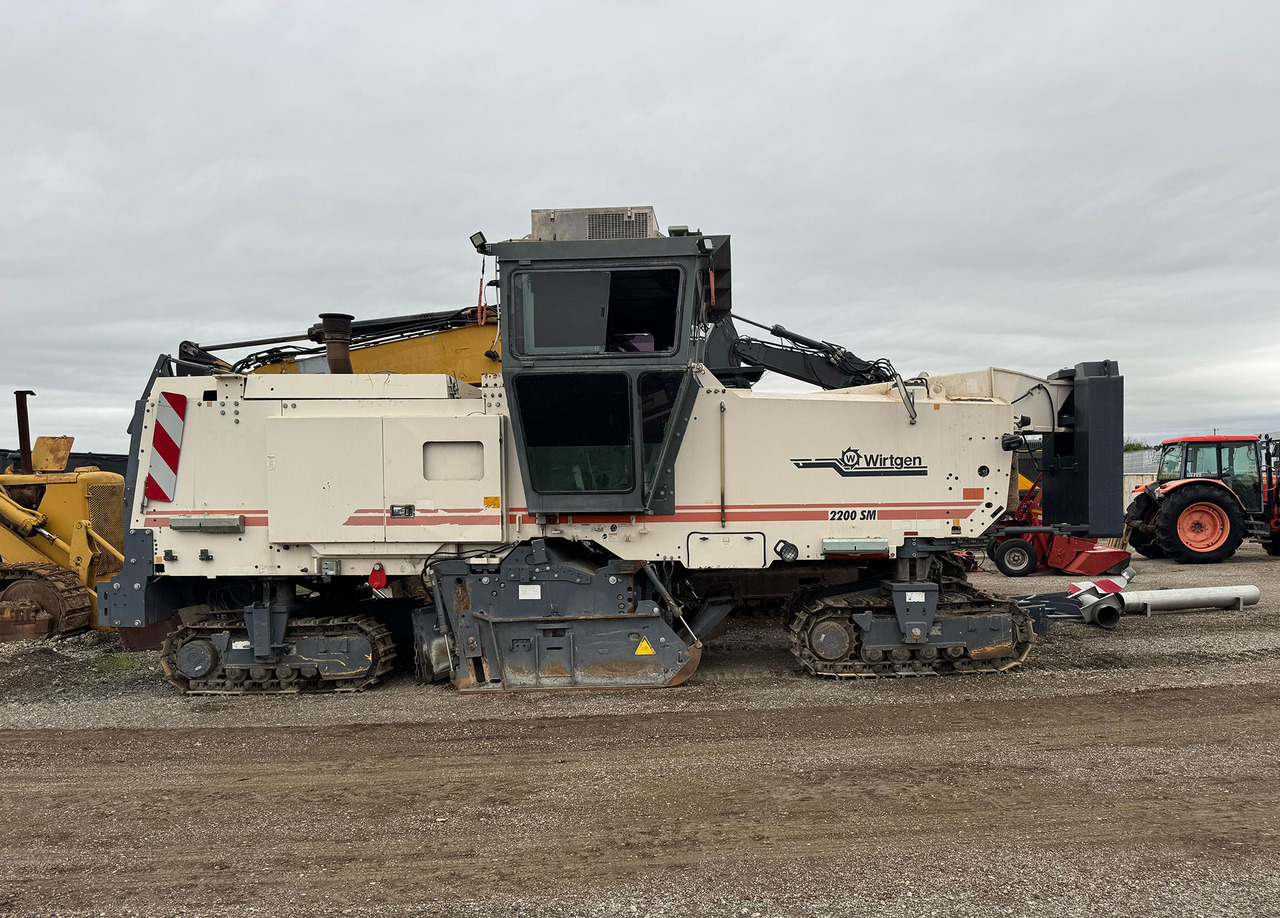 Wirtgen 2200 SM - Külmhöövel: pilt 2 Wirtgen 2200 SM - Külmhöövel: pilt 2
