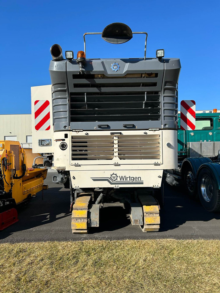 Wirtgen W 200 I - Külmhöövel: pilt 4 Wirtgen W 200 I - Külmhöövel: pilt 4