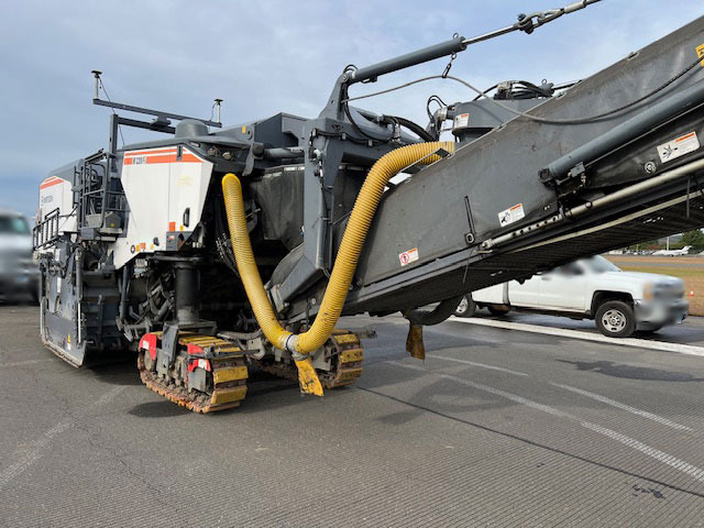 Wirtgen W 220 Fi - Külmhöövel: pilt 3 Wirtgen W 220 Fi - Külmhöövel: pilt 3