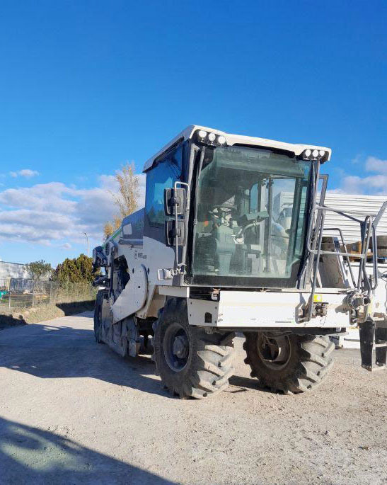 Wirtgen WR 200 I - Pinnasetasandaja: pilt 1 Wirtgen WR 200 I - Pinnasetasandaja: pilt 1