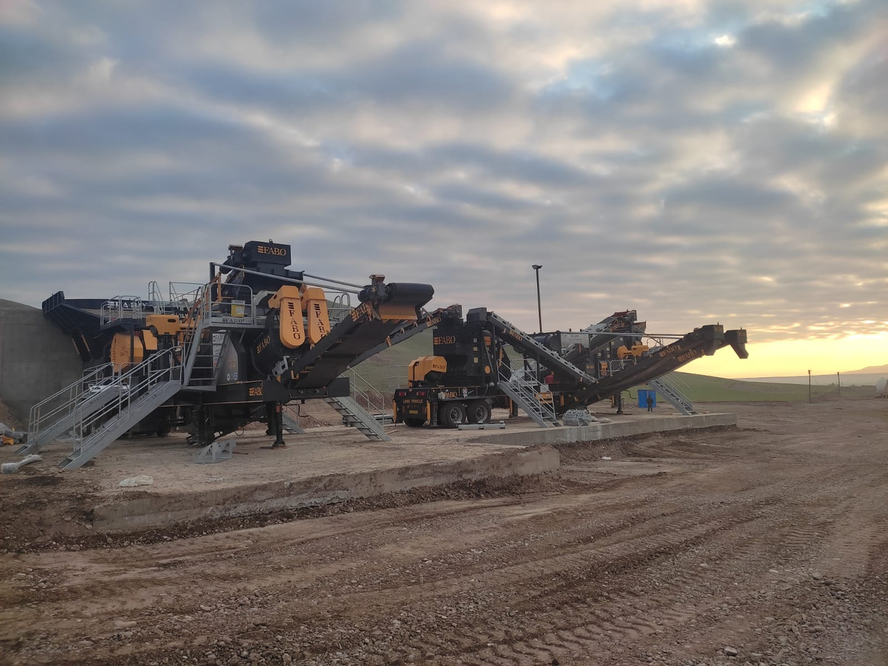 Uus Mobiilne purusti FABO Mobile crusher: pilt 16