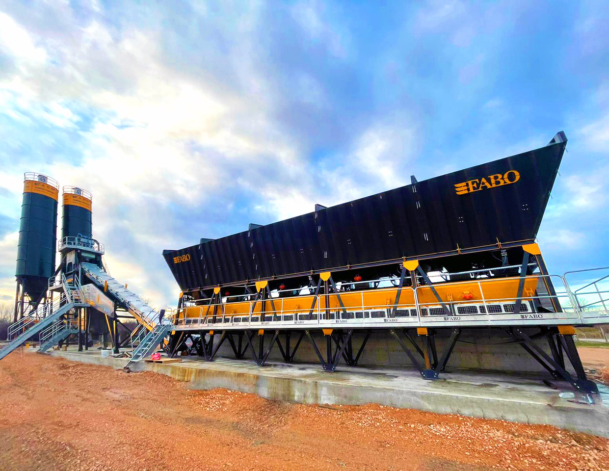 FABO compact concrete plant - Betoonitehas: pilt 1 FABO compact concrete plant - Betoonitehas: pilt 1