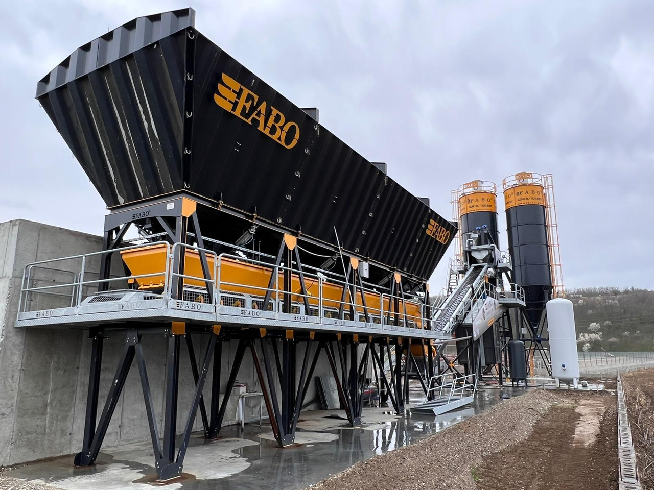 FABO compact concrete plant - Betoonitehas: pilt 2 FABO compact concrete plant - Betoonitehas: pilt 2
