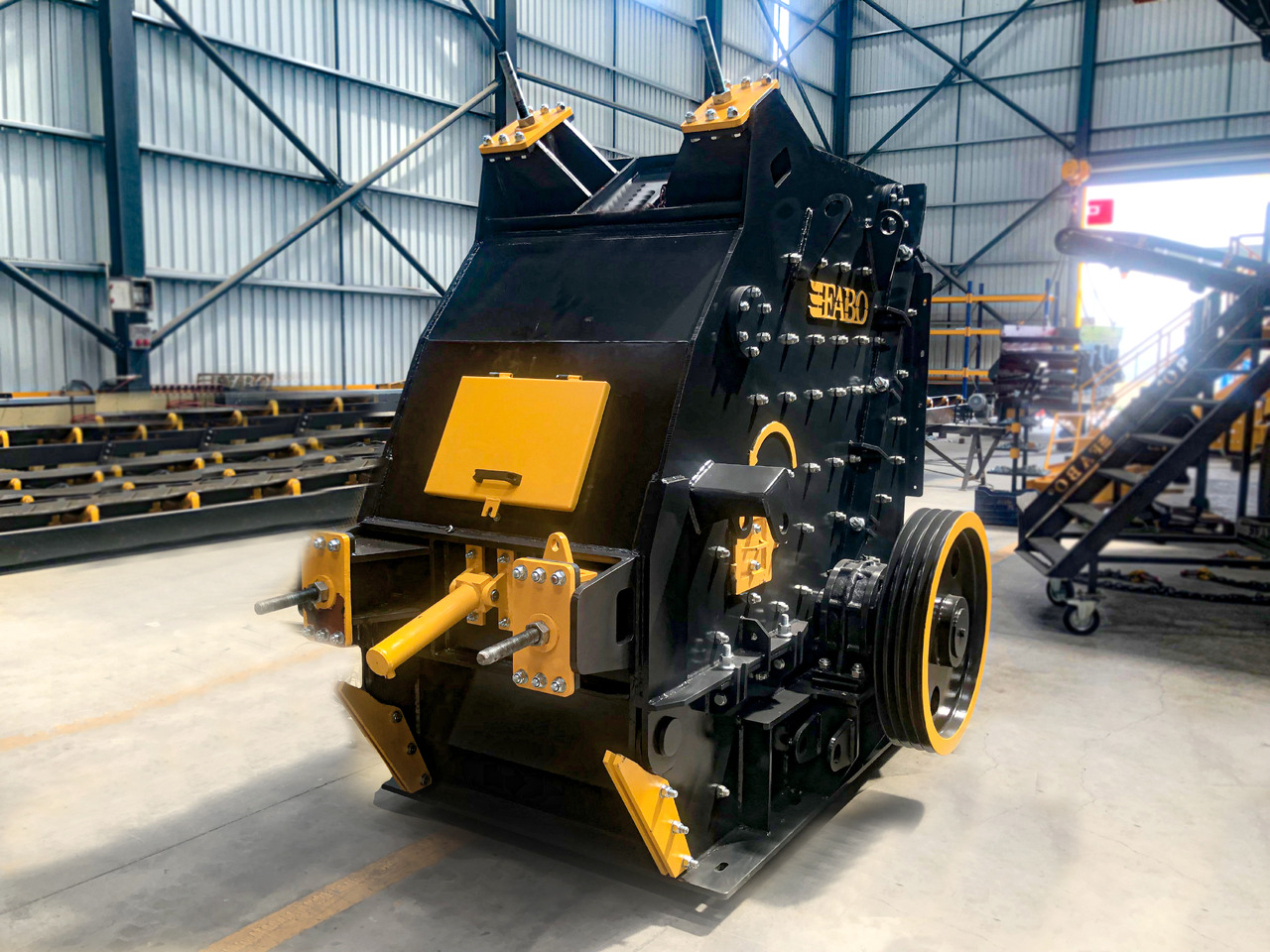 FABO impact crusher - Löökpurustaja: pilt 2 FABO impact crusher - Löökpurustaja: pilt 2