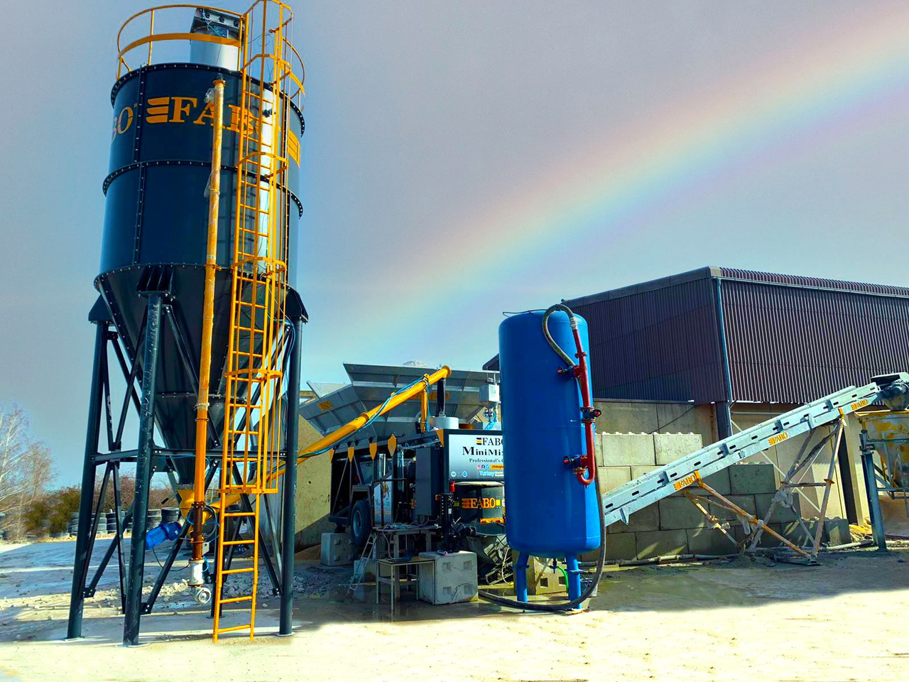 FABO mobile concrete batching plant - Betoonitehas: pilt 1 FABO mobile concrete batching plant - Betoonitehas: pilt 1