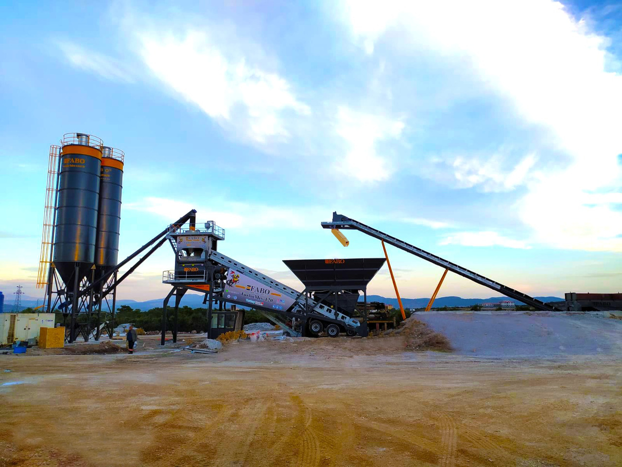 FABO mobile concrete batching plant - Betoonitehas: pilt 5 FABO mobile concrete batching plant - Betoonitehas: pilt 5