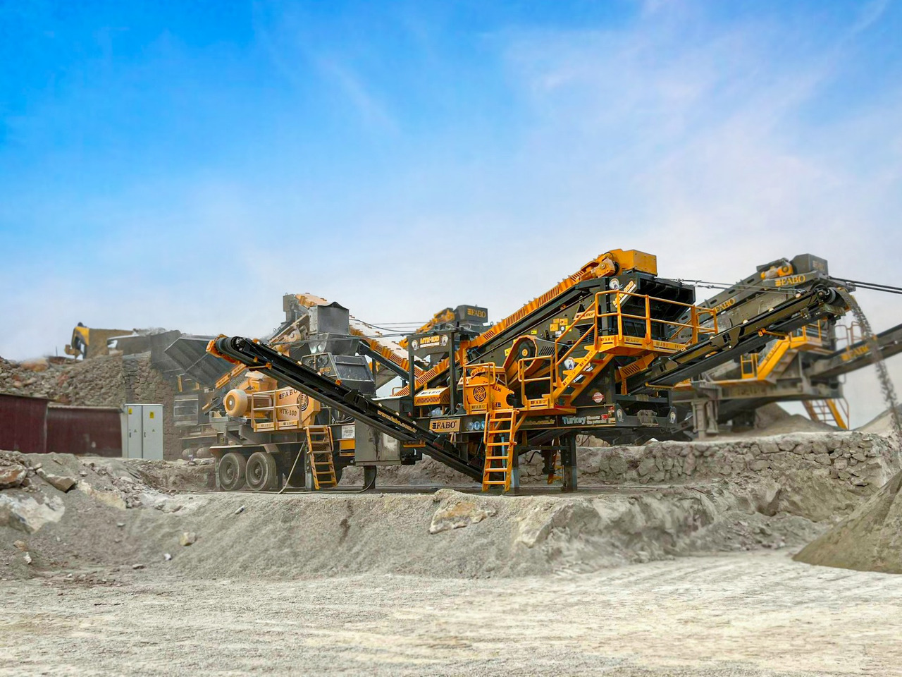 FABO mobile impact crusher - Löökpurustaja: pilt 1 FABO mobile impact crusher - Löökpurustaja: pilt 1