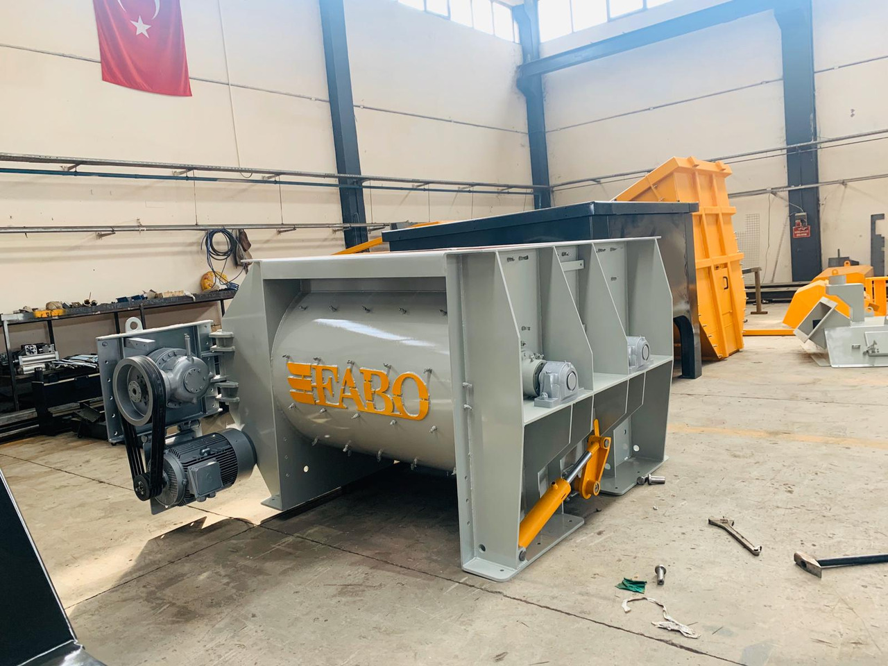 FABO twin shaft mixer - Segumasin: pilt 2 FABO twin shaft mixer - Segumasin: pilt 2